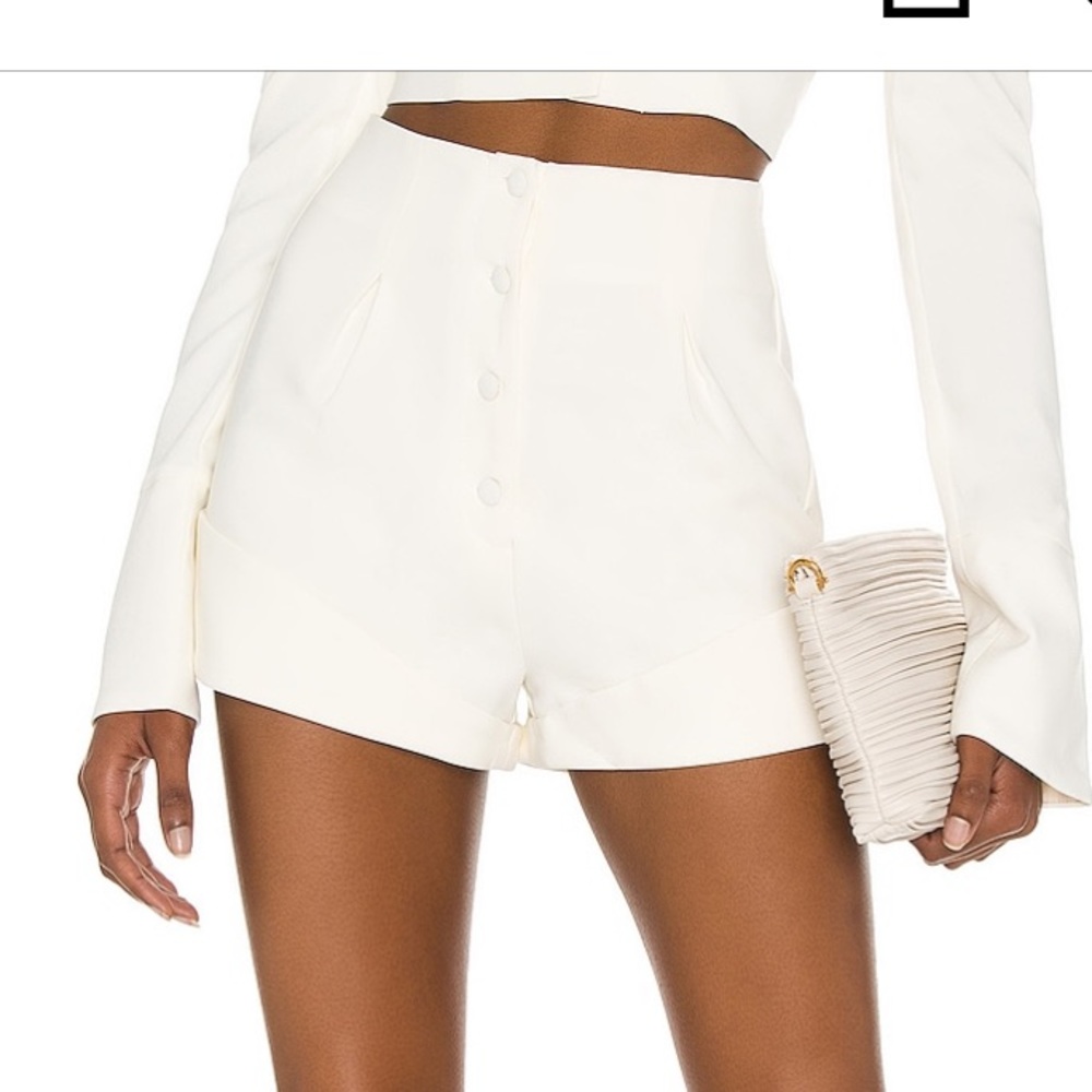 Camila coelho shorts